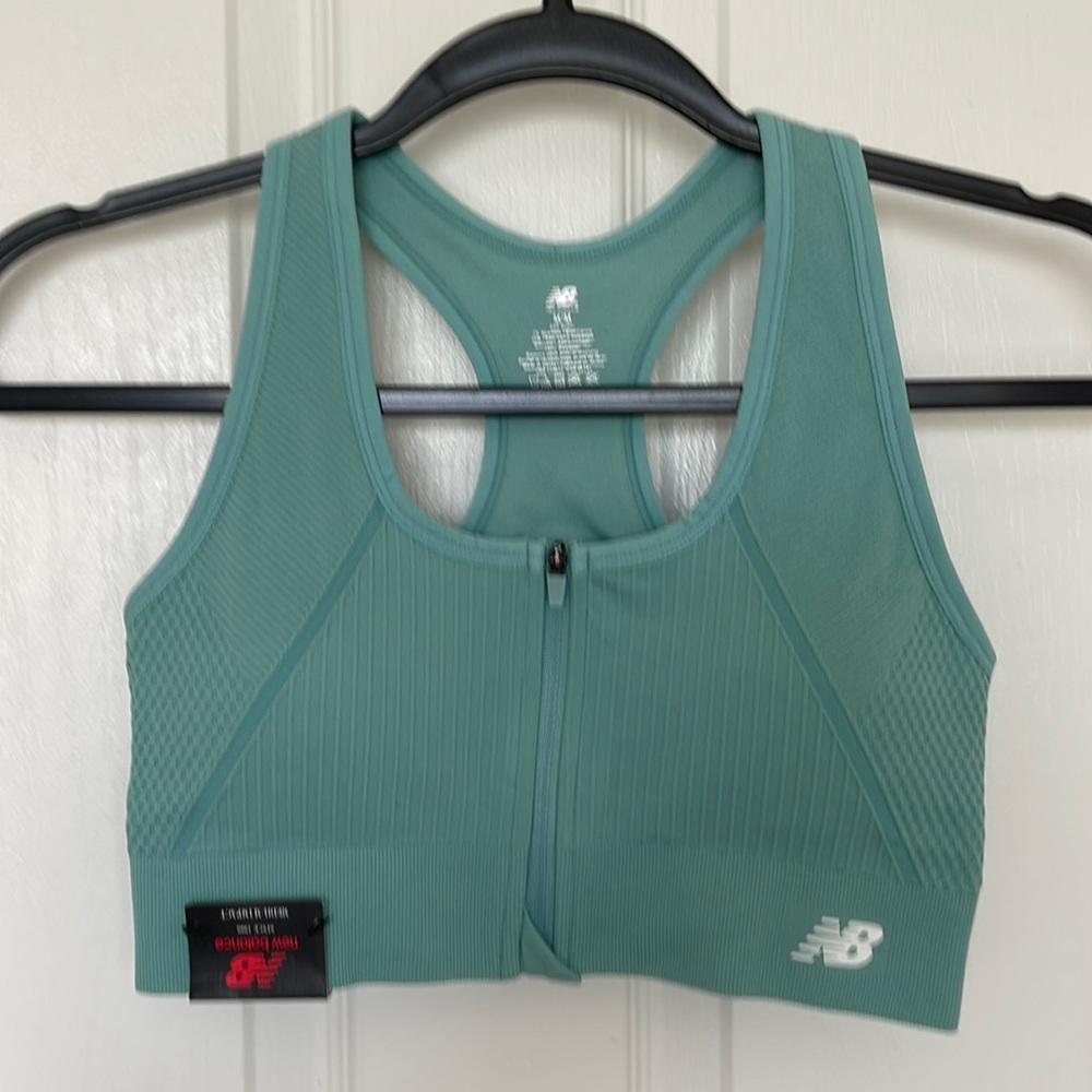 NWT New Balance Sports bra